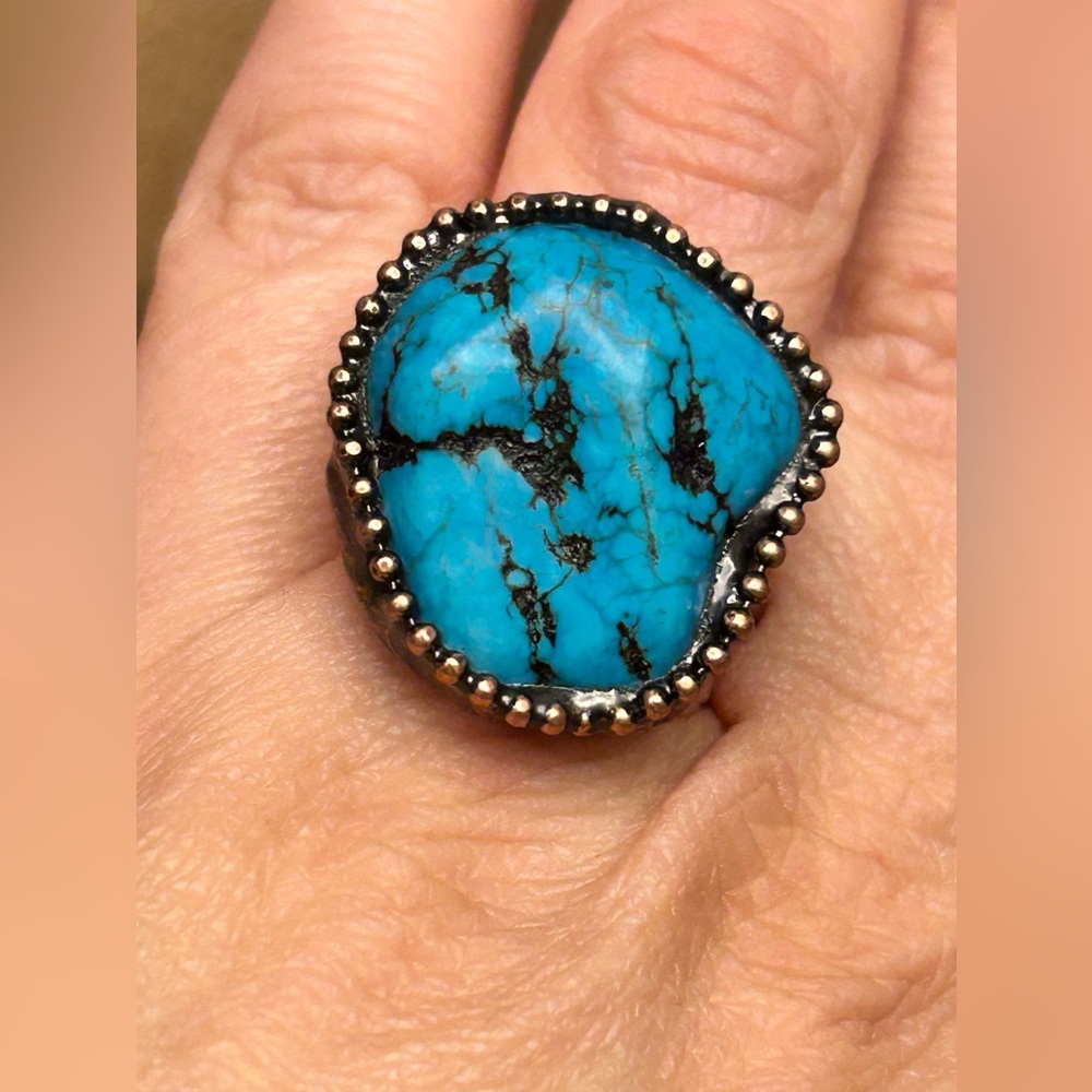 Natural Turquoise Stone
Ring ONE SIZE, Adjustable
(Sized 7.5 As It Sits)